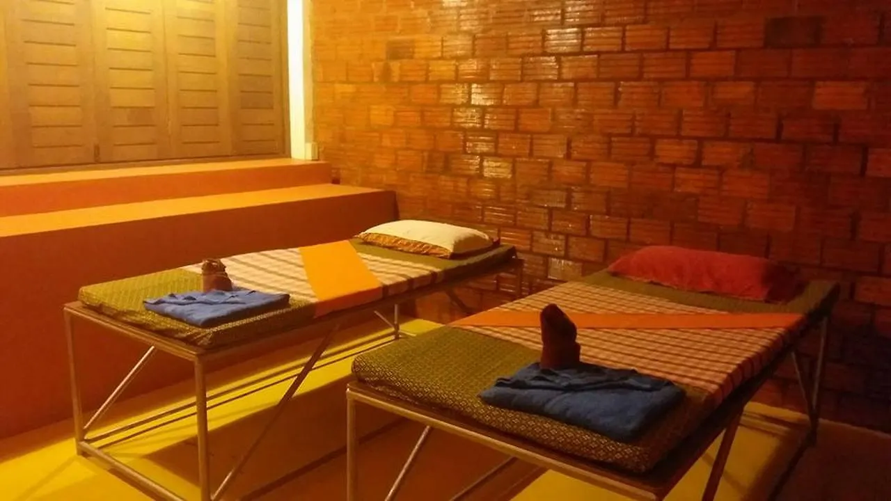 Sunshine Inn Resort Khao Lak